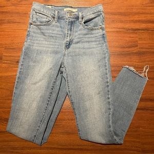 LEVI’S Mile High Super Skinny Jeans